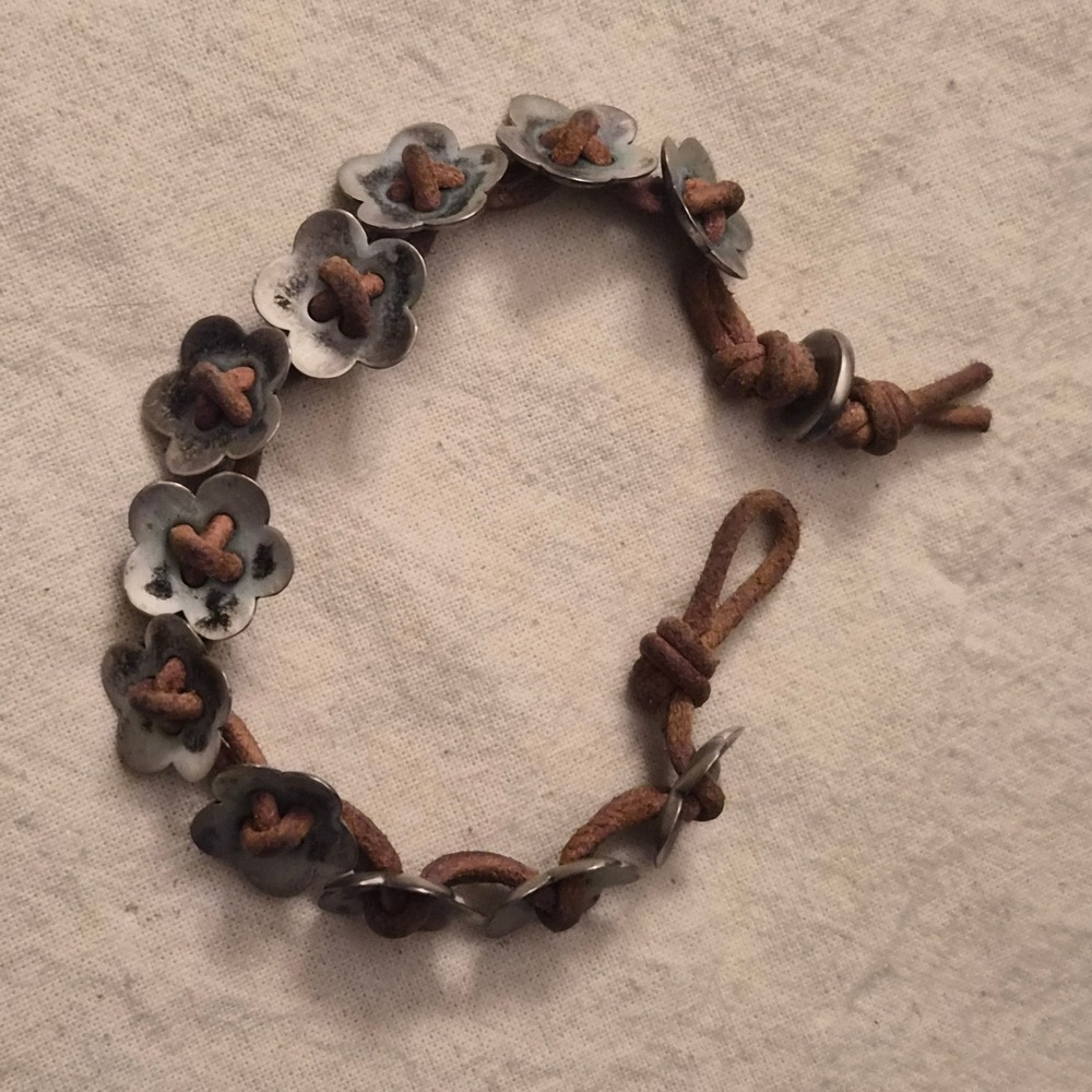 Me&Ro Sterling Silver Multi Flower Leather Cord Bracelet 925 Vintage Y2K